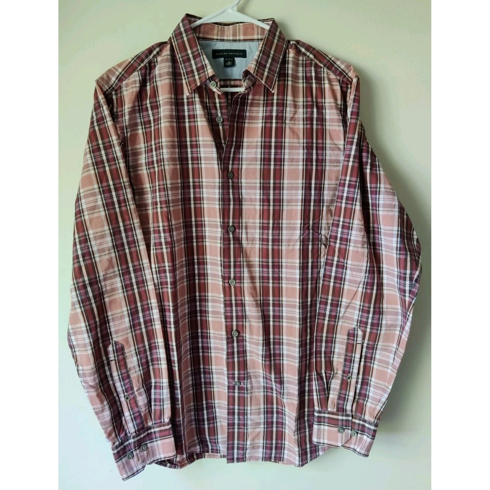 Banana Republic Men's‎ Small Red Casual Button Down Plaid Shirt Size 15-15 1/2 M